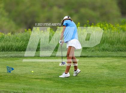 Thumbnail 2 in CHSAA 5A State Championship photogallery.