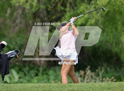 Thumbnail 1 in CHSAA 5A State Championship photogallery.