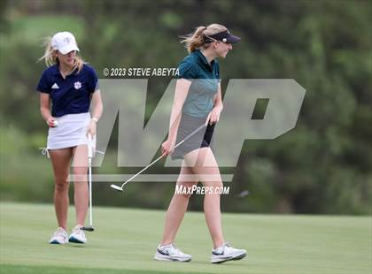 Thumbnail 2 in CHSAA 5A State Championship photogallery.