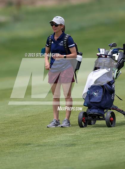 Thumbnail 2 in CHSAA 5A State Championship photogallery.