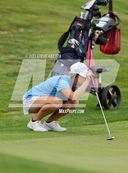Thumbnail 2 in CHSAA 5A State Championship photogallery.