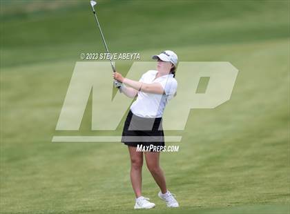 Thumbnail 2 in CHSAA 5A State Championship photogallery.
