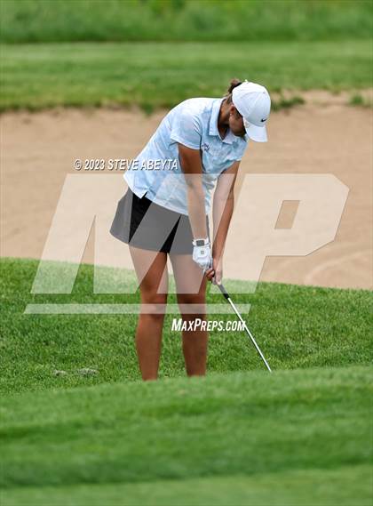 Thumbnail 2 in CHSAA 5A State Championship photogallery.