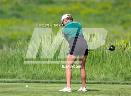 Thumbnail 2 in CHSAA 5A State Championship photogallery.