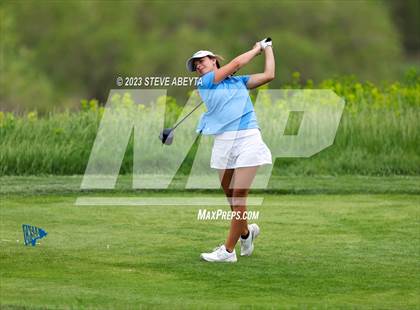 Thumbnail 2 in CHSAA 5A State Championship photogallery.