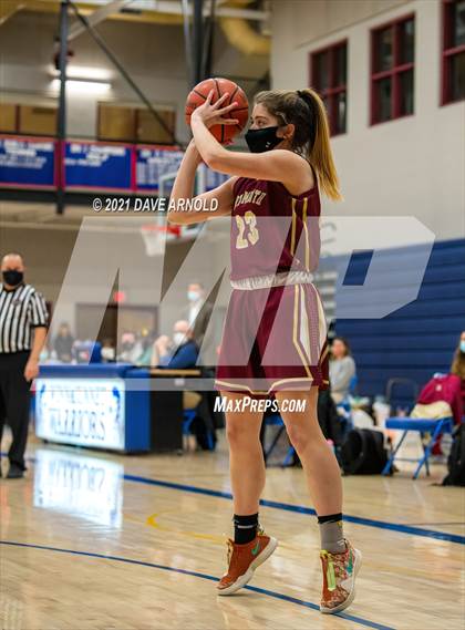 Thumbnail 3 in Winnacunnet vs. Portsmouth (NHIAA Divison1 1st Round) photogallery.