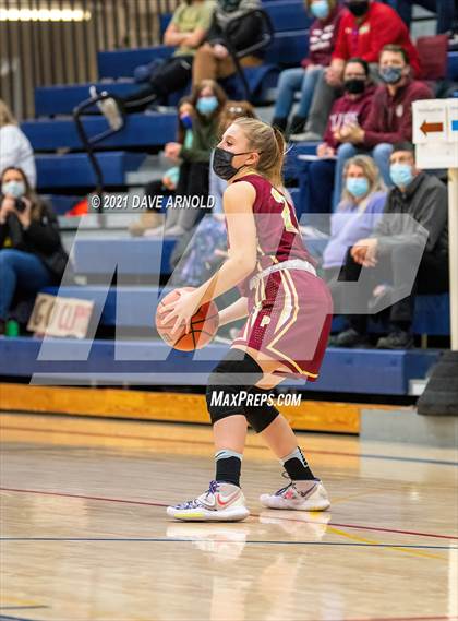 Thumbnail 1 in Winnacunnet vs. Portsmouth (NHIAA Divison1 1st Round) photogallery.