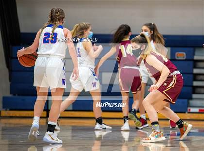 Thumbnail 2 in Winnacunnet vs. Portsmouth (NHIAA Divison1 1st Round) photogallery.
