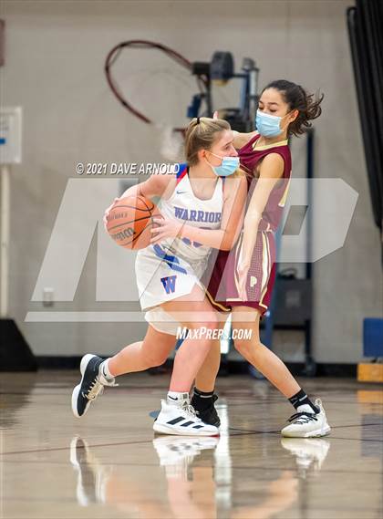 Thumbnail 2 in Winnacunnet vs. Portsmouth (NHIAA Divison1 1st Round) photogallery.