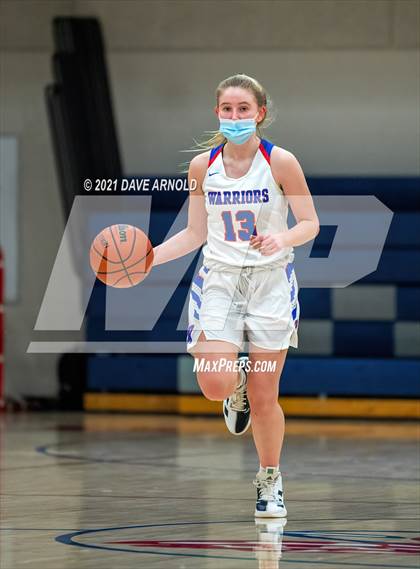 Thumbnail 3 in Winnacunnet vs. Portsmouth (NHIAA Divison1 1st Round) photogallery.