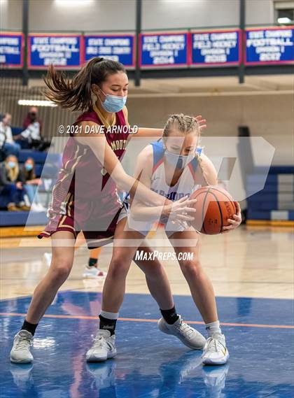 Thumbnail 2 in Winnacunnet vs. Portsmouth (NHIAA Divison1 1st Round) photogallery.