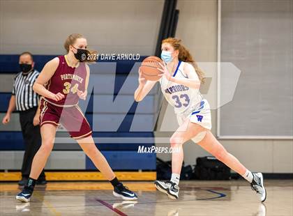 Thumbnail 2 in Winnacunnet vs. Portsmouth (NHIAA Divison1 1st Round) photogallery.