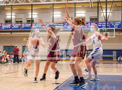 Thumbnail 1 in Winnacunnet vs. Portsmouth (NHIAA Divison1 1st Round) photogallery.