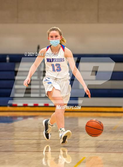 Thumbnail 2 in Winnacunnet vs. Portsmouth (NHIAA Divison1 1st Round) photogallery.