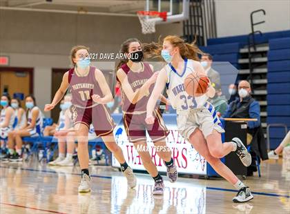 Thumbnail 2 in Winnacunnet vs. Portsmouth (NHIAA Divison1 1st Round) photogallery.