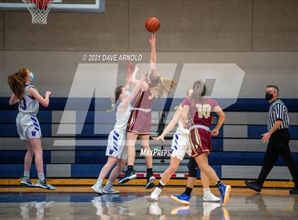 Thumbnail 1 in Winnacunnet vs. Portsmouth (NHIAA Divison1 1st Round) photogallery.