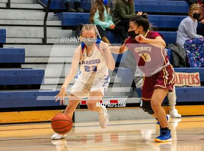 Thumbnail 1 in Winnacunnet vs. Portsmouth (NHIAA Divison1 1st Round) photogallery.