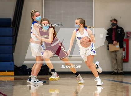 Thumbnail 2 in Winnacunnet vs. Portsmouth (NHIAA Divison1 1st Round) photogallery.