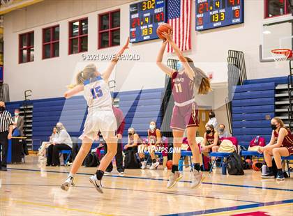Thumbnail 1 in Winnacunnet vs. Portsmouth (NHIAA Divison1 1st Round) photogallery.