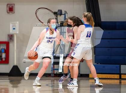 Thumbnail 3 in Winnacunnet vs. Portsmouth (NHIAA Divison1 1st Round) photogallery.
