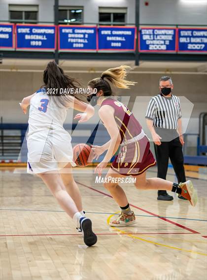 Thumbnail 1 in Winnacunnet vs. Portsmouth (NHIAA Divison1 1st Round) photogallery.