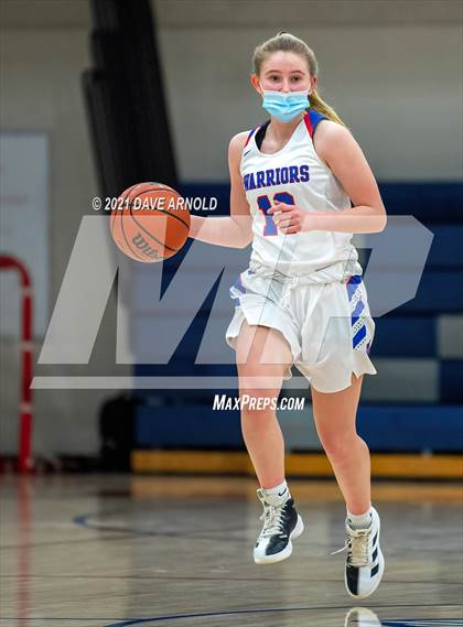 Thumbnail 1 in Winnacunnet vs. Portsmouth (NHIAA Divison1 1st Round) photogallery.