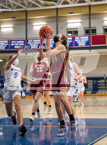 Thumbnail 3 in Winnacunnet vs. Portsmouth (NHIAA Divison1 1st Round) photogallery.