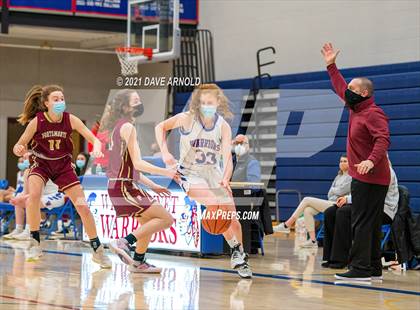Thumbnail 1 in Winnacunnet vs. Portsmouth (NHIAA Divison1 1st Round) photogallery.