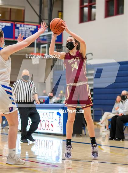 Thumbnail 1 in Winnacunnet vs. Portsmouth (NHIAA Divison1 1st Round) photogallery.