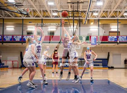 Thumbnail 2 in Winnacunnet vs. Portsmouth (NHIAA Divison1 1st Round) photogallery.