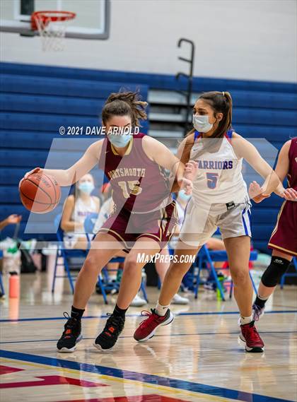 Thumbnail 2 in Winnacunnet vs. Portsmouth (NHIAA Divison1 1st Round) photogallery.