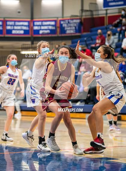 Thumbnail 1 in Winnacunnet vs. Portsmouth (NHIAA Divison1 1st Round) photogallery.