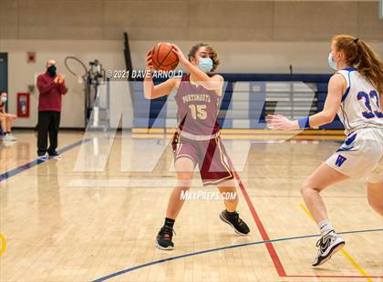 Thumbnail 1 in Winnacunnet vs. Portsmouth (NHIAA Divison1 1st Round) photogallery.