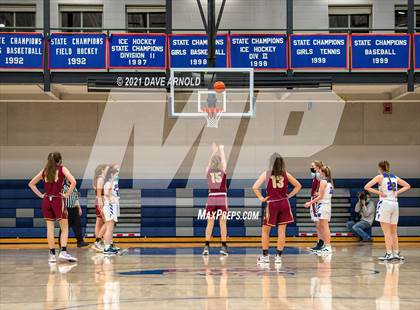 Thumbnail 2 in Winnacunnet vs. Portsmouth (NHIAA Divison1 1st Round) photogallery.