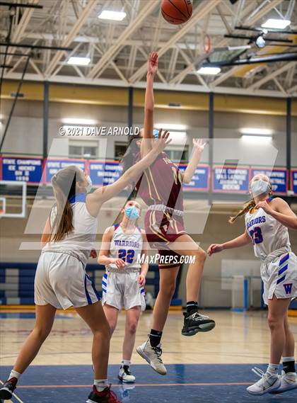 Thumbnail 1 in Winnacunnet vs. Portsmouth (NHIAA Divison1 1st Round) photogallery.