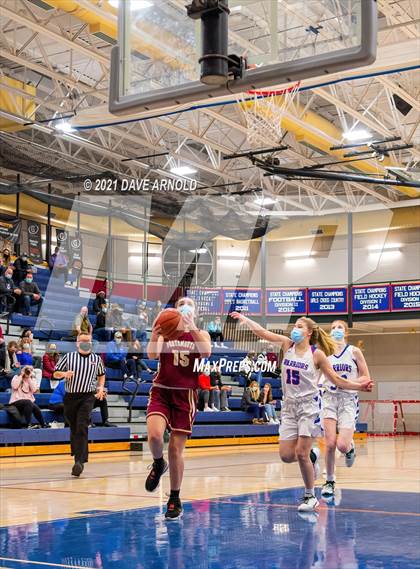 Thumbnail 1 in Winnacunnet vs. Portsmouth (NHIAA Divison1 1st Round) photogallery.