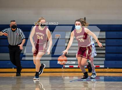 Thumbnail 3 in Winnacunnet vs. Portsmouth (NHIAA Divison1 1st Round) photogallery.