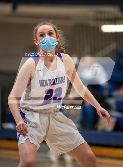 Thumbnail 2 in Winnacunnet vs. Portsmouth (NHIAA Divison1 1st Round) photogallery.