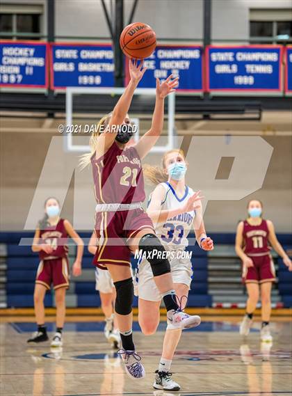 Thumbnail 1 in Winnacunnet vs. Portsmouth (NHIAA Divison1 1st Round) photogallery.