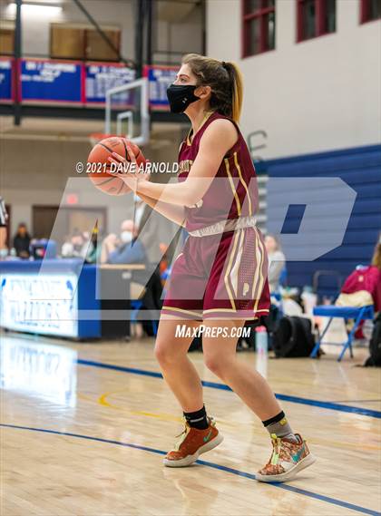 Thumbnail 3 in Winnacunnet vs. Portsmouth (NHIAA Divison1 1st Round) photogallery.