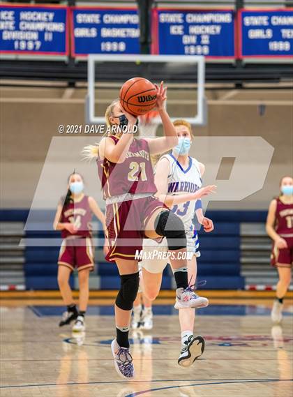 Thumbnail 3 in Winnacunnet vs. Portsmouth (NHIAA Divison1 1st Round) photogallery.