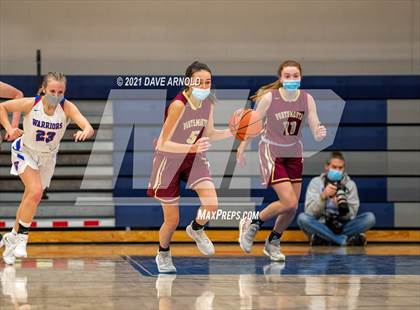 Thumbnail 3 in Winnacunnet vs. Portsmouth (NHIAA Divison1 1st Round) photogallery.