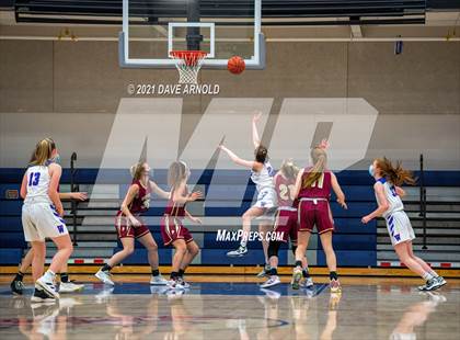 Thumbnail 3 in Winnacunnet vs. Portsmouth (NHIAA Divison1 1st Round) photogallery.