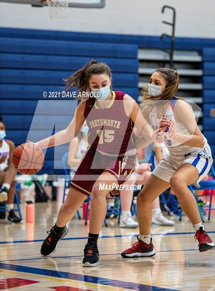 Thumbnail 3 in Winnacunnet vs. Portsmouth (NHIAA Divison1 1st Round) photogallery.