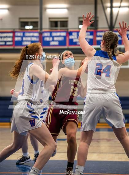 Thumbnail 1 in Winnacunnet vs. Portsmouth (NHIAA Divison1 1st Round) photogallery.
