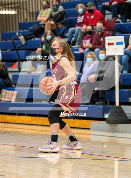 Thumbnail 2 in Winnacunnet vs. Portsmouth (NHIAA Divison1 1st Round) photogallery.