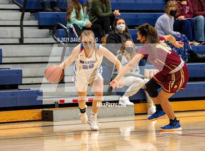 Thumbnail 2 in Winnacunnet vs. Portsmouth (NHIAA Divison1 1st Round) photogallery.