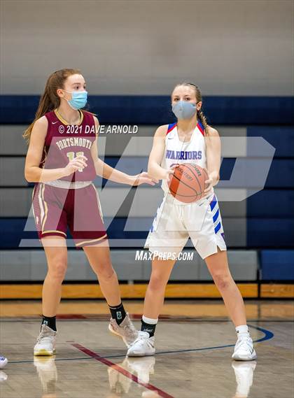 Thumbnail 1 in Winnacunnet vs. Portsmouth (NHIAA Divison1 1st Round) photogallery.