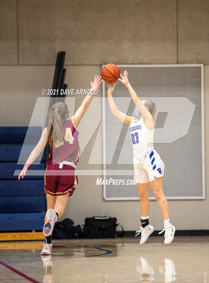 Thumbnail 1 in Winnacunnet vs. Portsmouth (NHIAA Divison1 1st Round) photogallery.