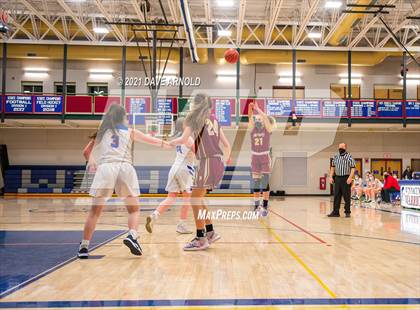 Thumbnail 3 in Winnacunnet vs. Portsmouth (NHIAA Divison1 1st Round) photogallery.